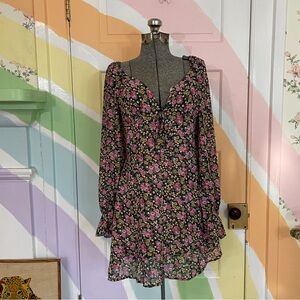 Dress Forum Womens Mini Dress Deep V-neck Floral Romance Cottagecore Sz Small 💚🎀